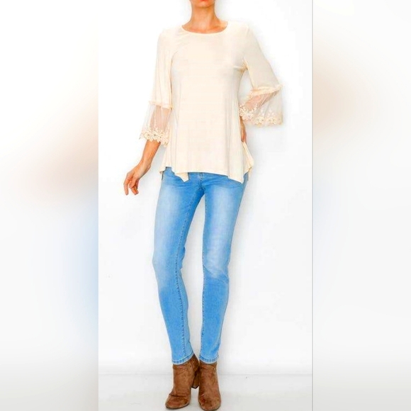 ✨️NWT✨️ ORIGAMI by Vivian - Cream Lace & Crochet - Picture 2 of 15